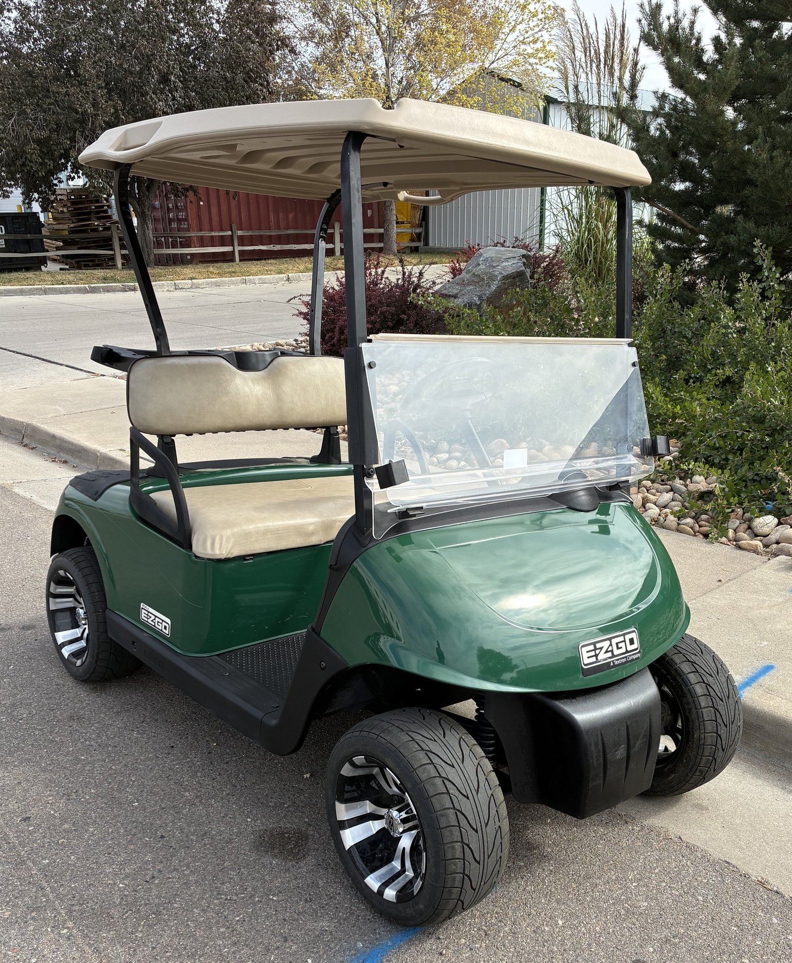 2012 EZGO RXV Lithium Green for sale at SnappyGolfCars